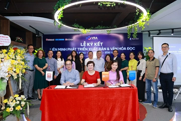 Ra mắt Liên minh phát triển xuất bản và văn hóa đọc Việt Nam Ra mắt Liên minh phát triển xuất bản và văn hóa đọc Việt Nam