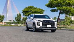 Hyundai Palisade giảm giá cực sâu tại Việt Nam, giá chỉ từ 1,299 tỷ đồng