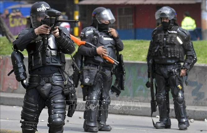 Colombia: Đánh bom gây thương vong lớn trước thềm bầu cử tổng thống Colombia: Đánh bom gây thương vong lớn trước thềm bầu cử tổng thống