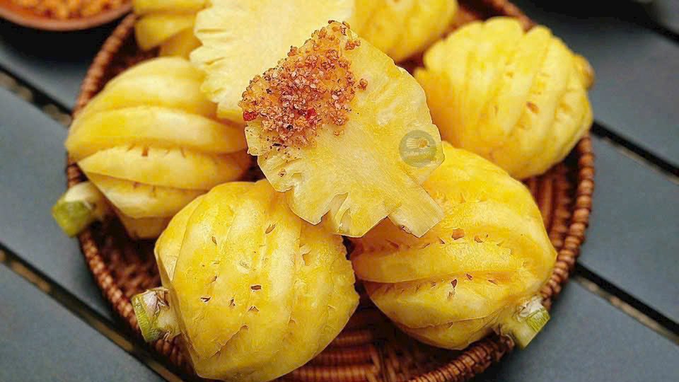 Những tác hại không ngờ từ quả dứa đối với sức khỏe