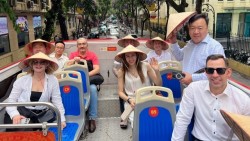 Du lịch Hà Nội bứt phá mạnh mẽ, hướng tới mục tiêu 12 triệu khách quốc tế