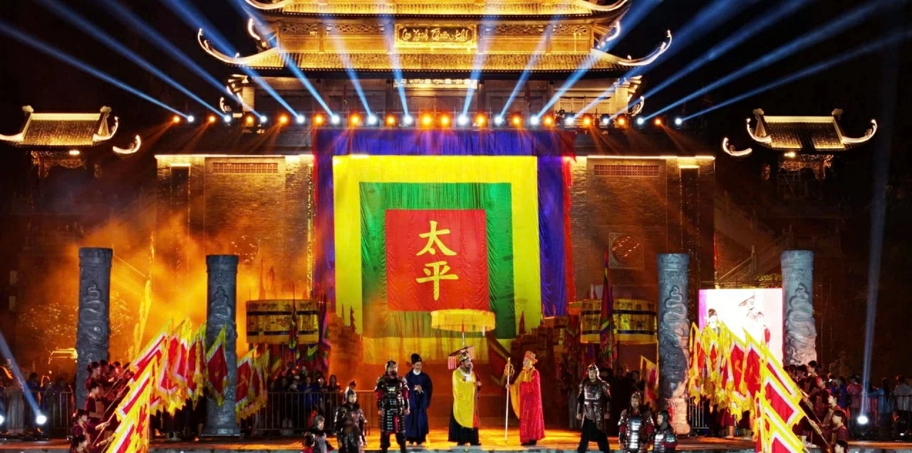 Tái hiện lễ tế trời hơn 1.000 năm trước của vua Đinh ở Ninh Bình