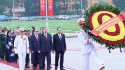 Lãnh đạo Đảng, Nhà nước vào Lăng viếng Chủ tịch Hồ Chí Minh nhân kỷ niệm Ngày Giải phóng miền Nam, thống nhất đất nước