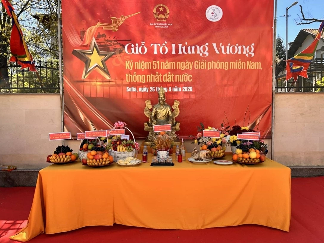 Gắn kết cộng đồng người Việt tại Bulgaria qua Lễ Giỗ Tổ Hùng Vương và kỷ niệm ngày 30/4