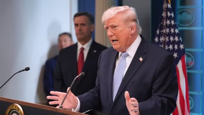 Tổng thống Trump không hài lòng trước đề xuất mới của Tehran, triển vọng hòa giải thêm mờ mịt