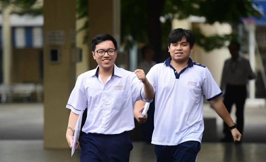 Hơn 1 triệu thí sinh đã đăng ký thi tốt nghiệp THPT năm 2026 Hơn 1 triệu thí sinh đã đăng ký thi tốt nghiệp THPT năm 2026