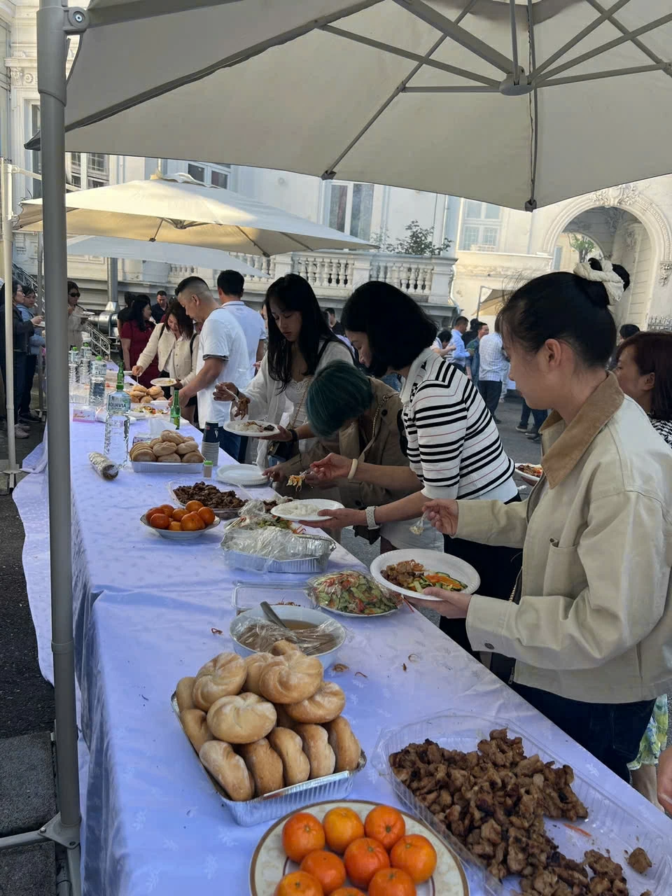 Người Việt tại Romania hướng về cội nguồn, kỷ niệm 51 năm Ngày Giải phóng miền Nam