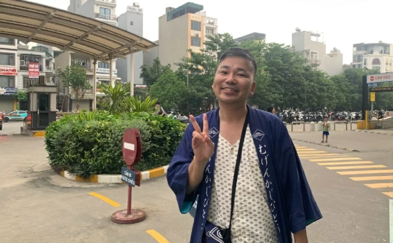 Đại diện đội nhảy Ultramarine Hyururi)