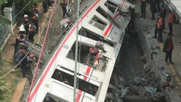 Điện chia buồn về vụ tai nạn đường sắt tại Indonesia