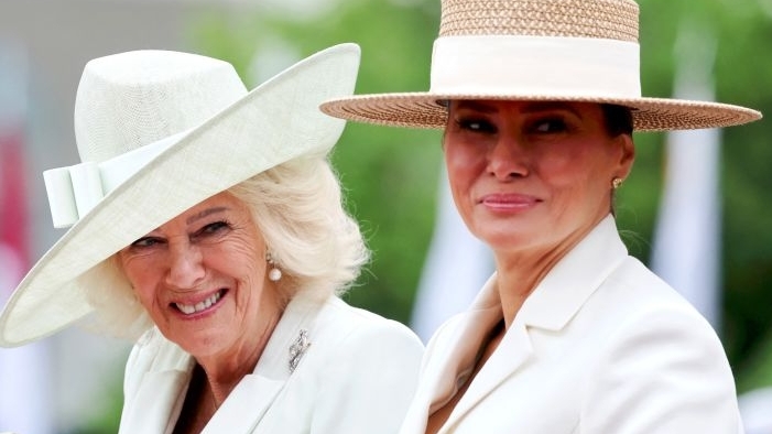 Thấy gì từ vai trò 'hậu phương' của Hoàng hậu Anh và Phu nhân Tổng thống Mỹ trong chuyến thăm của Vua Charles III?
