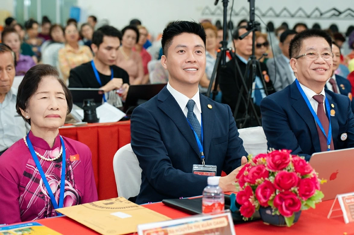 Giữ tiếng Việt tại Đông Bắc Thái Lan: Từ lớp học đầu tiên đến hành trình nối dài qua nhiều thế hệ Giữ tiếng Việt tại Đông Bắc Thái Lan: Từ lớp học đầu tiên đến hành trình nối dài qua nhiều thế hệ