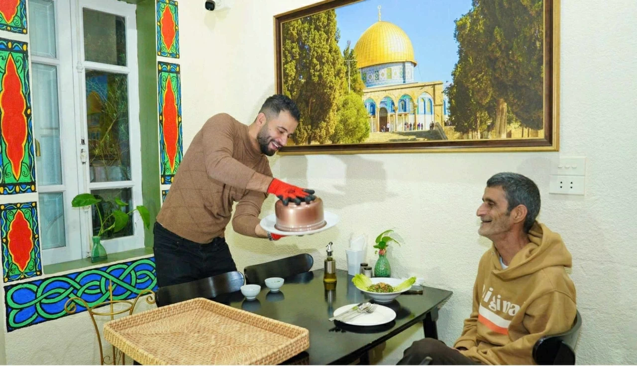 Ấn tượng không gian ẩm thực Palestine tại phố cổ Hà Nội Ấn tượng không gian ẩm thực Palestine tại phố cổ Hà Nội