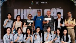 Đưa du khách về làng, trải nghiệm nghề khảm trai truyền thống