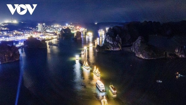 Ha Long bay shines with ‘Waves of Light Festival’ during Quang Ninh summer tourism week 2026