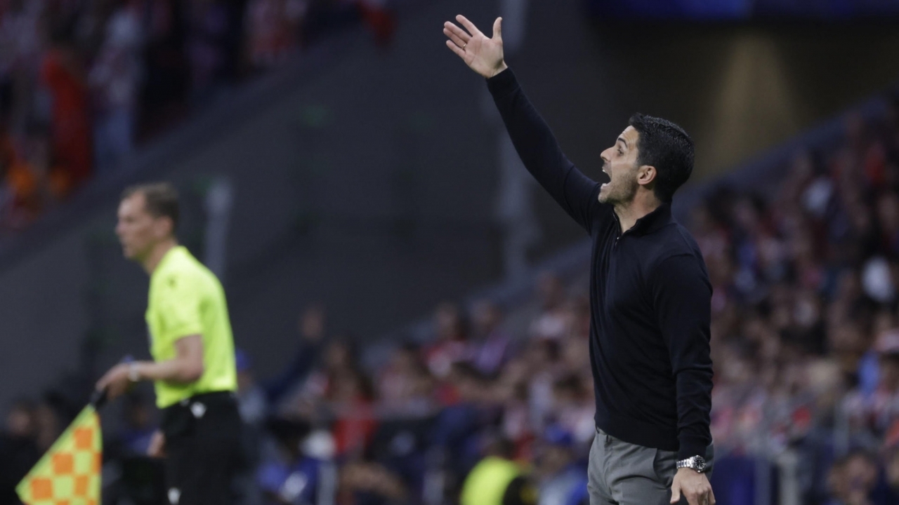 Tranh cãi trọng tài không đủ, Arsenal cần lời giải trên sân cỏ