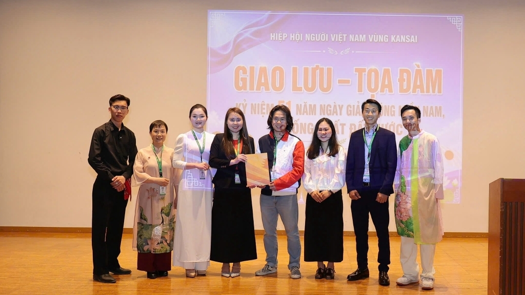 Cộng đồng người Việt vùng Kansai cùng ôn lại ý nghĩa Ngày thống nhất đất nước
