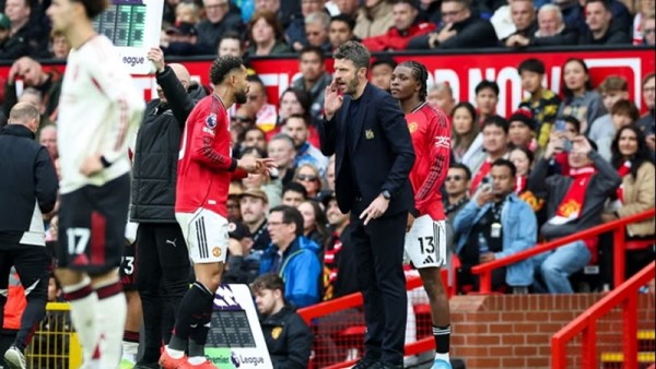 Carrick - 'bản nâng cấp giản dị' đưa Man Utd trở lại đỉnh quỹ đạo