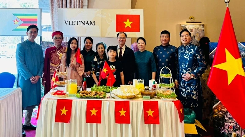 Ẩm thực và văn hóa Việt tỏa sáng tại Lễ hội Ẩm thực quốc tế ‘Taste the World’ lần thứ tư