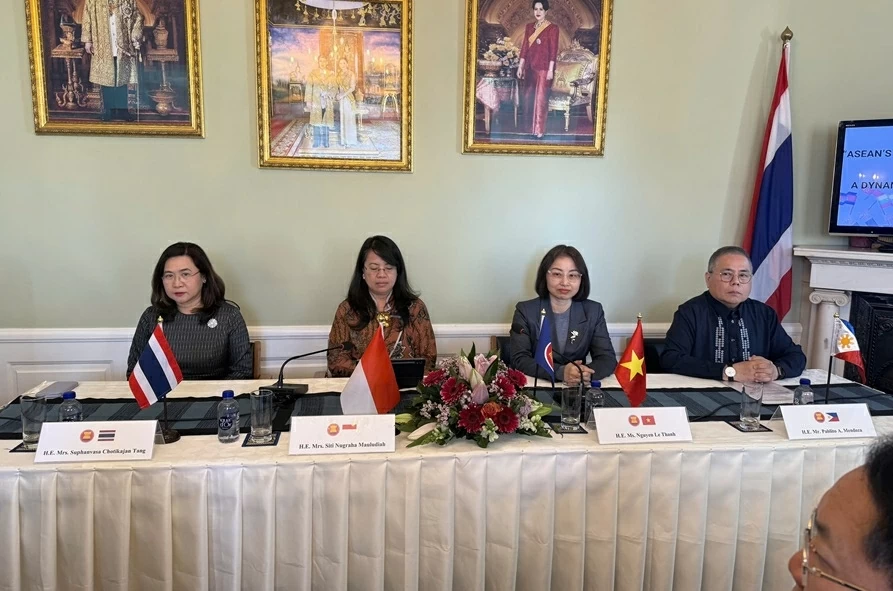 Việt Nam tiếp nhận cương vị Chủ tịch Ủy ban ASEAN tại Copenhagen
