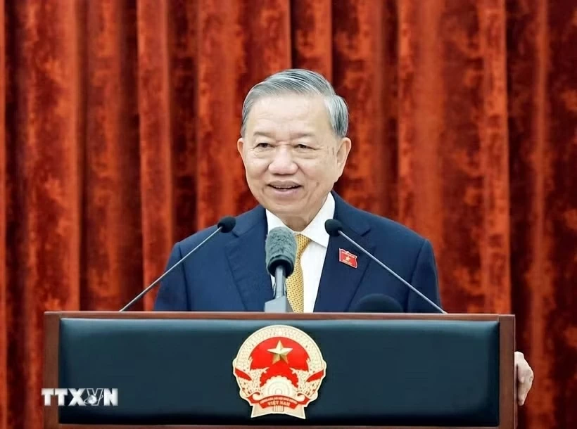 Tổng Bí thư, Chủ tịch nước Tô Lâm lên đường thăm cấp Nhà nước tới Cộng hòa Ấn Độ Tổng Bí thư, Chủ tịch nước Tô Lâm lên đường thăm cấp Nhà nước tới Cộng hòa Ấn Độ