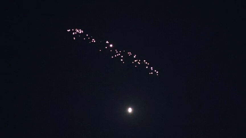 Xung đột Trung Đông: UAE bị tấn công tên lửa và UAV, một cơ sở dầu mỏ quan trọng cháy lớn, Iran nói gì? Xung đột Trung Đông: UAE bị tấn công tên lửa và UAV, một cơ sở dầu mỏ quan trọng cháy lớn, Iran nói gì?