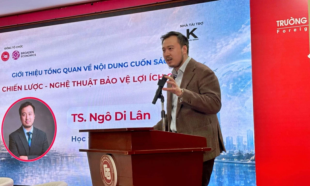 Theo TS. Ngô Di Lân, tự chủ chiến lược không đối lập với hội nhập, mà là điều kiện để hội nhập chủ động và có chọn lọc hơn. (Ảnh: Quang Dương)