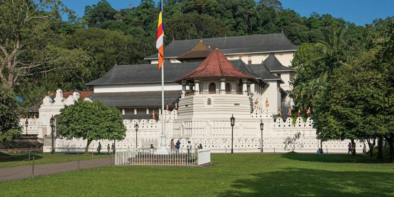 Sri Lanka trở lại đường đua du lịch