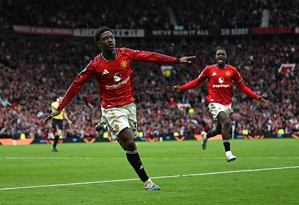 Man Utd duyệt ngân sách 150 triệu Bảng cho hàng tiền vệ