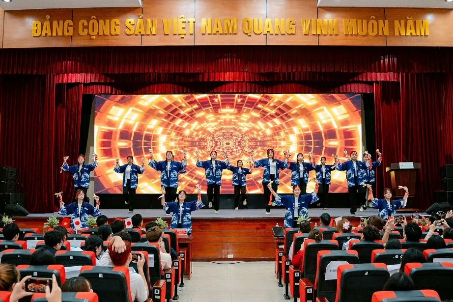 Chung kết 'Sắc màu Việt-Nhật 2026' thúc đẩy giao lưu văn hóa trong giới trẻ Chung kết 'Sắc màu Việt-Nhật 2026' thúc đẩy giao lưu văn hóa trong giới trẻ