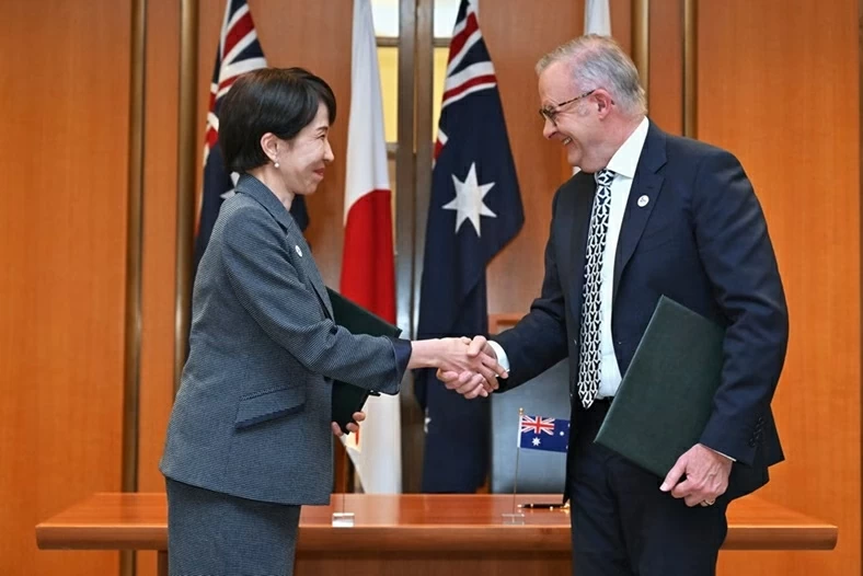 9C. số 19: Thời kỳ mới của quan hệ Tokyo - Canberra