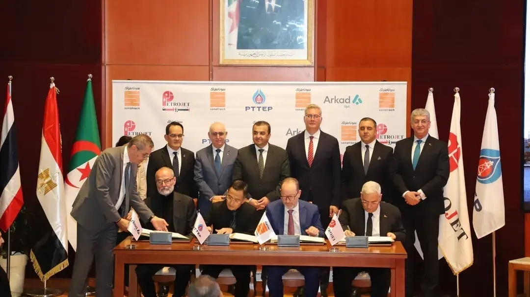 Algeria-Ai Cập bắt tay hợp tác dầu khí với loạt thỏa thuận trị giá hơn 1 tỷ USD