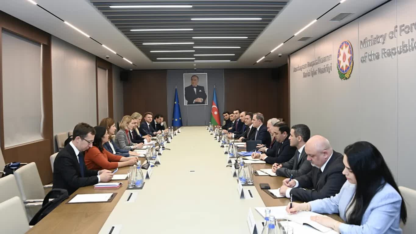 EU tăng tốc hiện diện chiến lược, mở rộng mạng lưới năng lượng và kết nối liên lục địa
