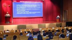 Nâng cao ý thức trách nhiệm, siết chặt kỷ cương đảng viên, công chức, viên chức và người lao động ngành Ngoại giao