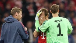 Harry Kane đi vào lịch sử trong những giọt nước mắt