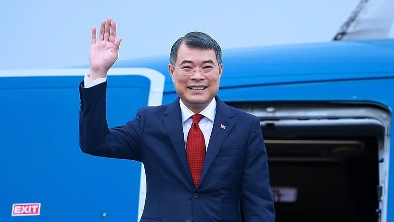 Thủ tướng Chính phủ Lê Minh Hưng lên đường dự Hội nghị cấp cao ASEAN