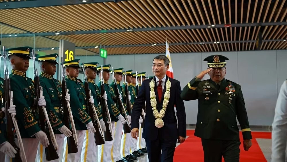 Thủ tướng Lê Minh Hưng tới Cebu dự Hội nghị cấp cao ASEAN lần thứ 48