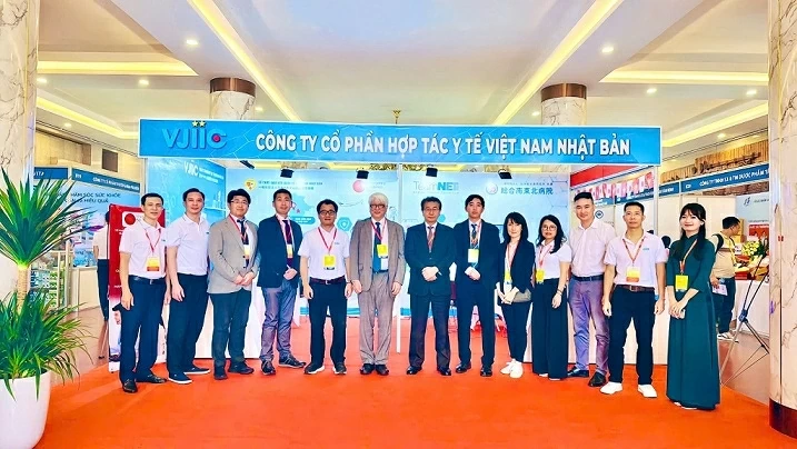 Kết nối công nghệ điều trị ung thư tiên tiến Nhật Bản với bệnh nhân Việt Nam
