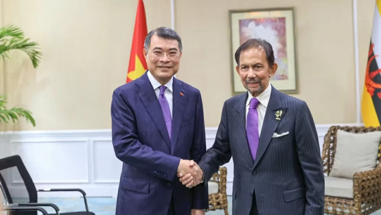 Thủ tướng Chính phủ Lê Minh Hưng gặp lãnh đạo các nước, tổ chức quốc tế bên lề Hội nghị cấp cao ASEAN lần thứ 48