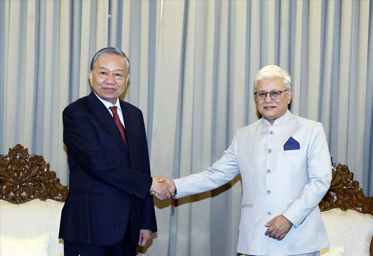 Tổng Bí thư, Chủ tịch nước Tô Lâm tiếp Thống đốc bang Maharashtra Tổng Bí thư, Chủ tịch nước Tô Lâm tiếp Thống đốc bang Maharashtra