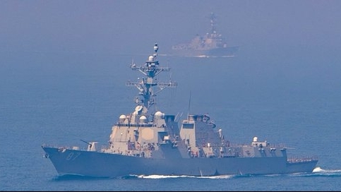 Xung đột Trung Đông lại tăng nhiệt: Iran tấn công tàu chiến Mỹ, Washington trả đũa