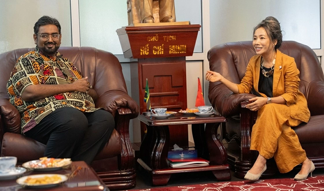 Đại sứ Việt Nam tại Tanzania tiếp Hoa hậu Thế giới Tanzania 2026 trước thềm chung kết Miss World tại Việt Nam