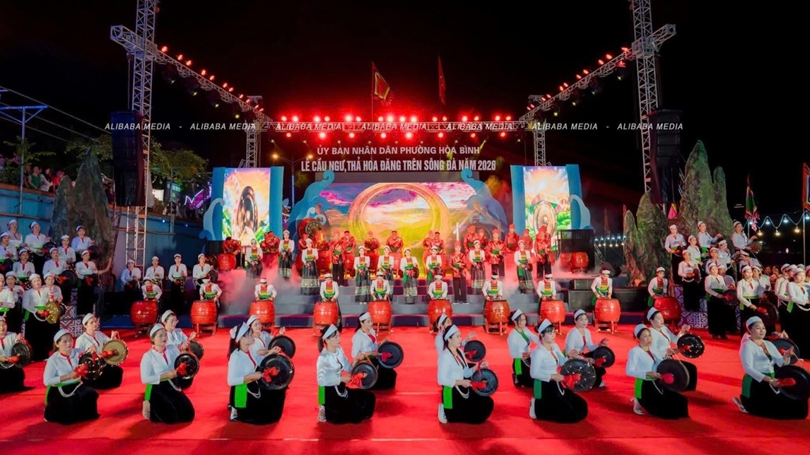 Lễ cầu ngư và thả hoa đăng năm 2026: Quảng bá hình ảnh du lịch, văn hóa xứ Mường tới du khách
