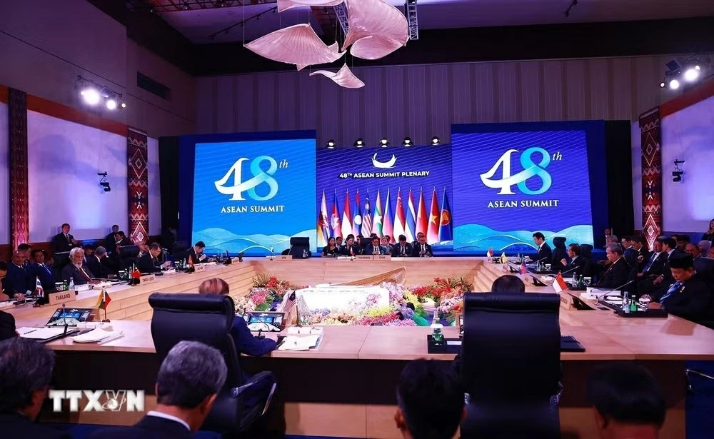 Phiên khai mạc và phiên họp toàn thể Hội nghị cấp cao ASEAN lần thứ 48