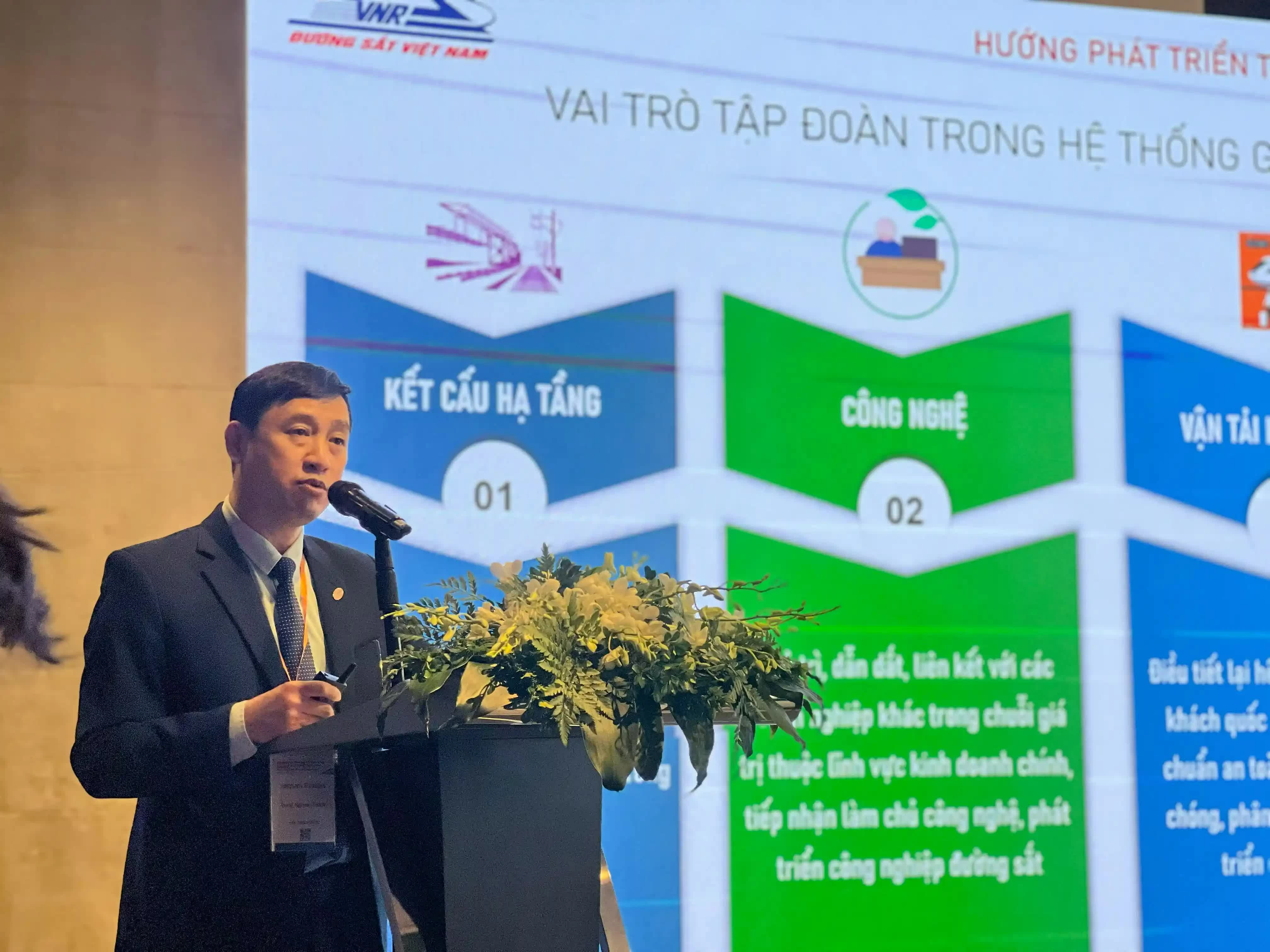 Đưa hợp tác đường sắt trở thành trụ cột mới trong quan hệ Việt Nam-Pháp