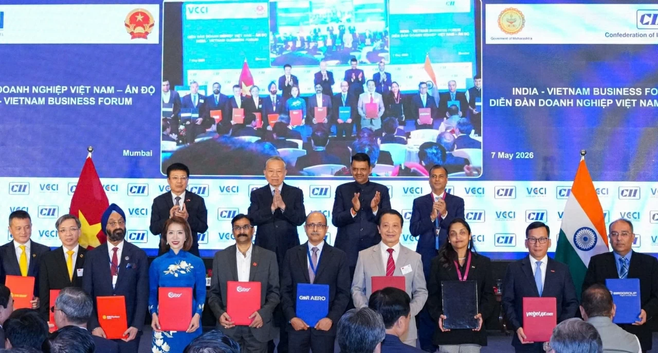 Vietjet thúc đẩy kết nối hàng không, hạ tầng và công nghệ giữa Việt Nam – Ấn Độ Vietjet thúc đẩy kết nối hàng không, hạ tầng và công nghệ giữa Việt Nam – Ấn Độ