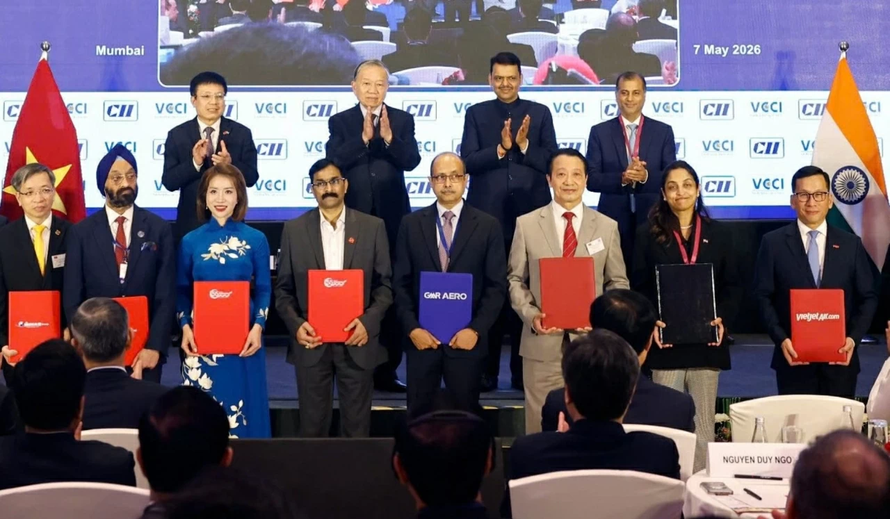 Vietjet thúc đẩy kết nối hàng không, hạ tầng và công nghệ giữa Việt Nam – Ấn Độ Vietjet thúc đẩy kết nối hàng không, hạ tầng và công nghệ giữa Việt Nam – Ấn Độ