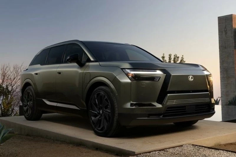 Lexus TZ được xem là sự kết hợp giữa không gian rộng kiểu SUV full-size và trải nghiệm vận hành đặc trưng của xe điện hiện đại. 