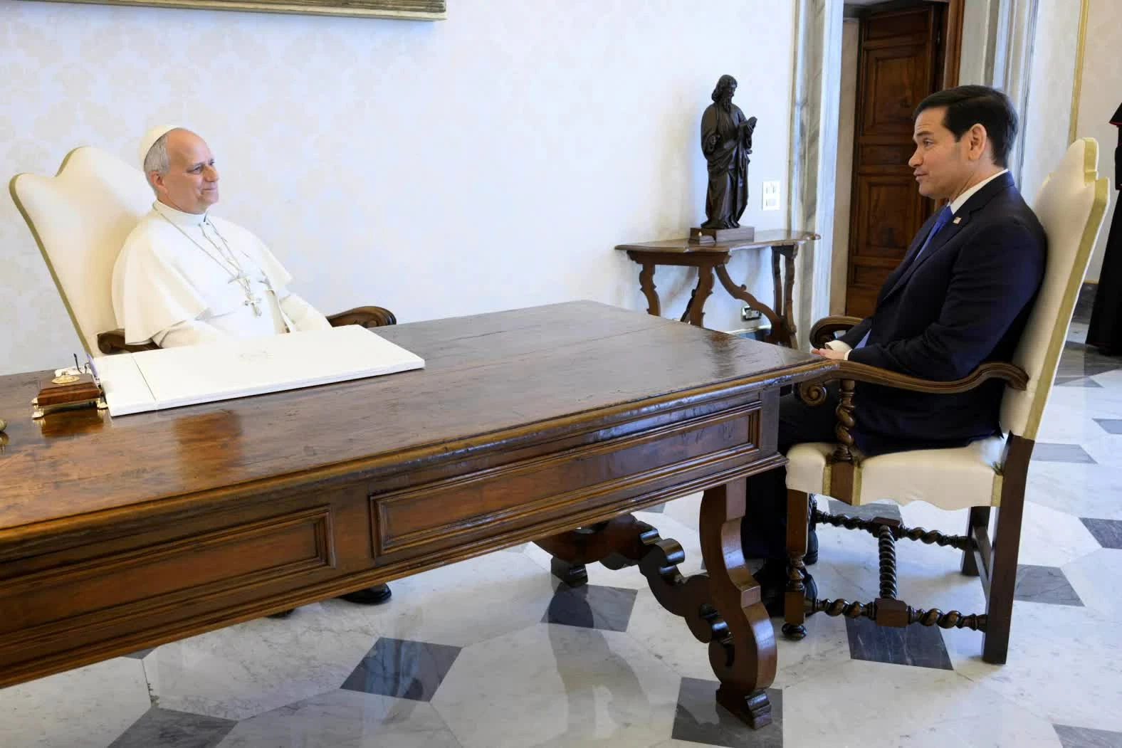 Giáo hoàng Leo XIV đã gặp Ngoại trưởng Mỹ Marco Rubio tại Vatican ngày 7/5. (Nguồn: Vatican Media)