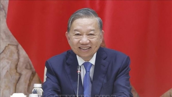 General Secretary, President To Lam holds phone talks with Swiss Confederation President Guy Parmelin