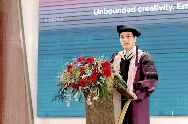 PGS.TS. Bùi Quang Hùng giữ chức Giám đốc Đại học Kinh tế Thành phố Hồ Chí Minh